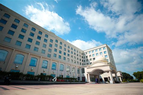 TOP Casino Hotels in Lucknow for 2024 .